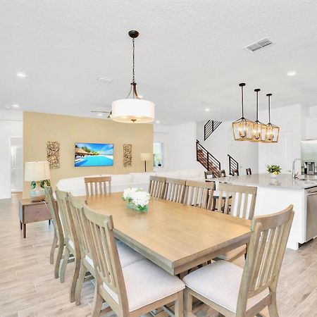 Stunning 9Br Home - Family Resort With Private Pool, Hot Tub, Games Room And Bbq! Kissimmee Exterior photo
